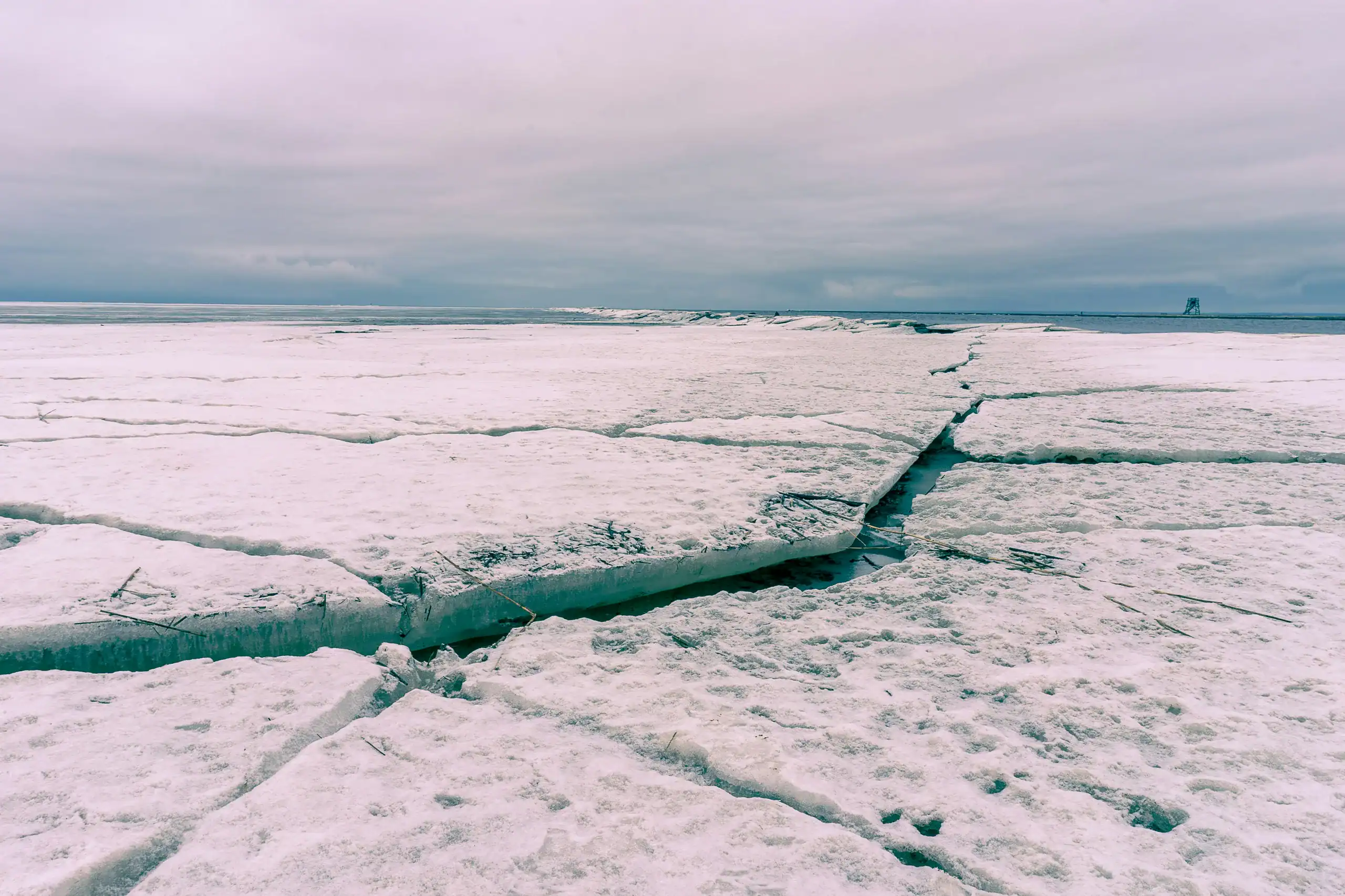 A cracking icy tundra